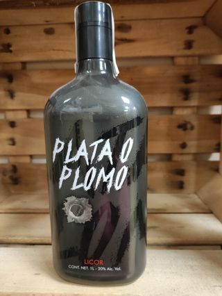 Licor PLATA O PLOMO