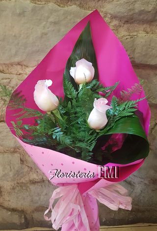 Ramo Tres Rosas Rosadas