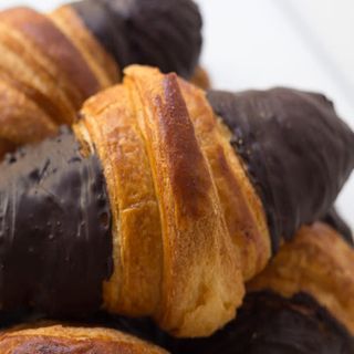 Croissant De Kamut Ecológico Con Chocolate (1 Ud.)