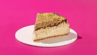 Tarta De Queso Porción Chocolate Dubai, Pistacho Y Choco Belga