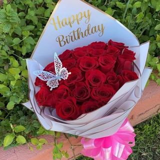 Bouquet Des Fleurs Rouges