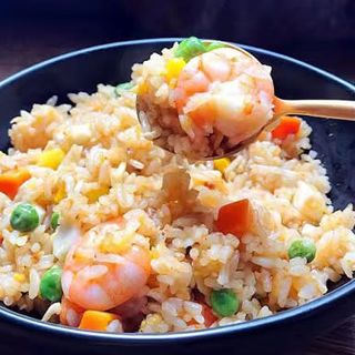 Arroz Frito Con Langostinos