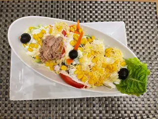 SALADE AVENUE
