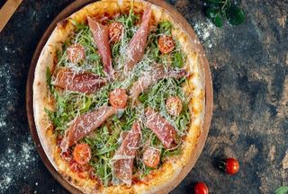 Pizza Prosciutto Crudo e Rucola 32