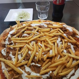 Pizza Con Patatas (Grande)