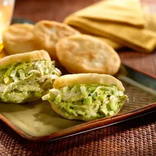 Arepa Reina Pepiada