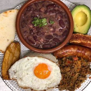 Bandeja Paisa