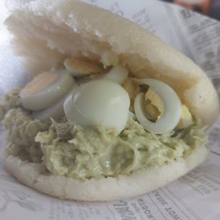Arepa De Pepiada