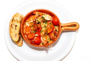 Gamberi con lemon butter/Creveti in sos de unt si lamaie