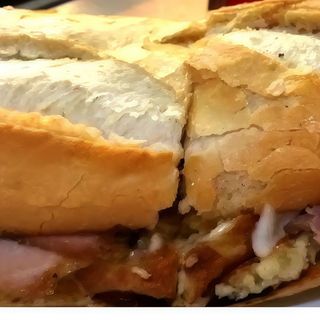 Pitufos De Tortilla, Bacon, Queso Y Alioli Casero