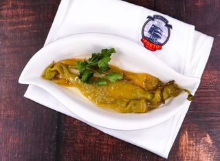 Люти чушки с чесън и магданоз (100г)