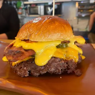 Burger Sticky Fingers