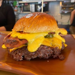 Burger Sticky Fingers