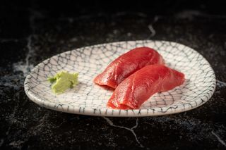 Niguiri De Atún (2 Uds.)