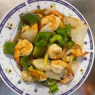 Gambas con cebolletas y gengibre 