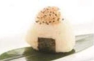 4 Onigiri salmone 1 pezzo