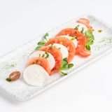 Салата Капрезе (350г)