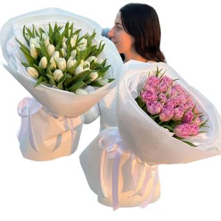 Buchete de lalele roz/alb