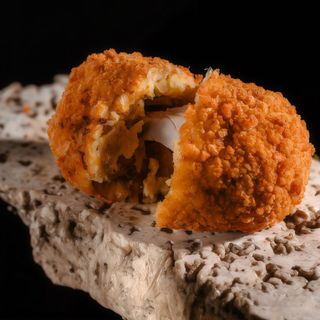 Crocchetta di patate con porchetta