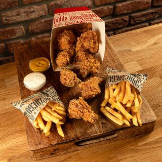 Kubełek 10 Hot Wings dla 2 Osób