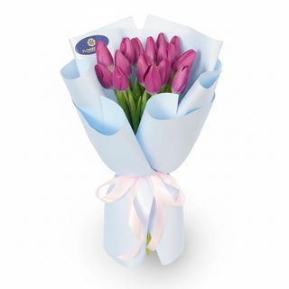 Букет з 15 фіолетових тюльпанів