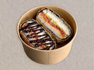 СУШІ БУРГЕР З ЛОСОСЕМ (480g)