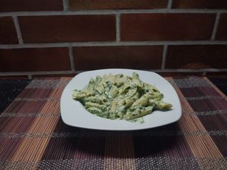 Penne ricota e spinaci