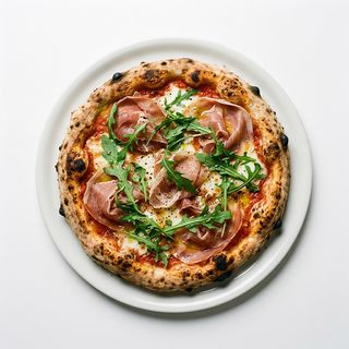 Pizza Crudo e Rucola