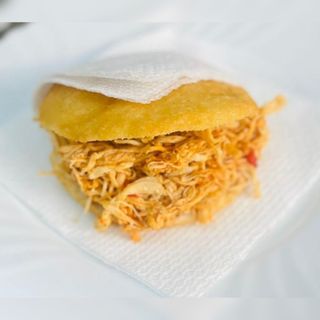 Arepa De Pollo