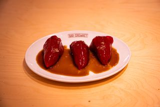 Pimiento del piquillo relleno de carne en su jugo (3 ud)