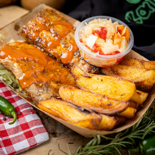 Свински ребра с Бъфало картофки