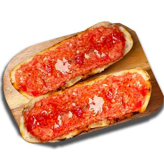 Pan con tomate y ajo