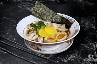 SHOYU ramen cu wonton 2.0