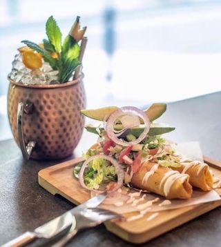 Flautas de boniato (2 uds.)