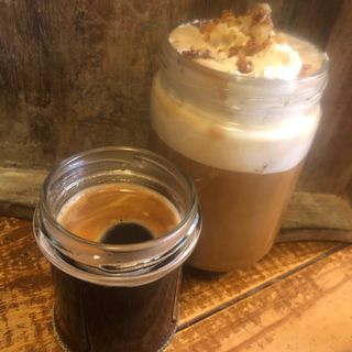 Tarro de café con…