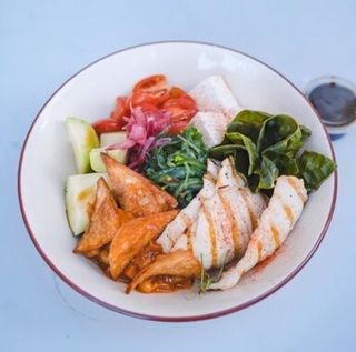 Боул с курицей