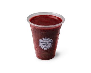 Smoothie de frambuesas, fresas y arándanos