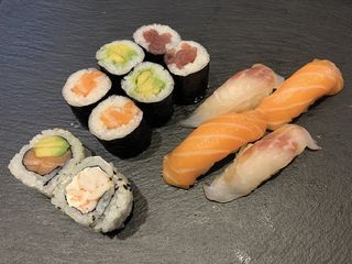 213-Hosso sushi