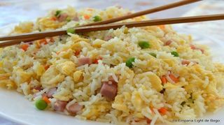 Arroz Frito Con Tres Delicias