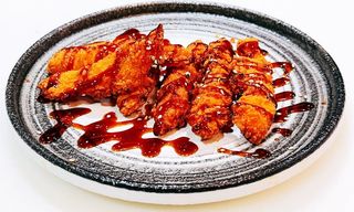 Tira de pollo con salsa teriyaki (6 pzs.)