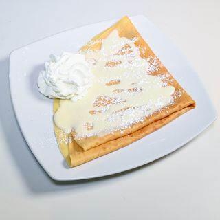 10 - Cioccolata bianca, panna e zucchero a velo