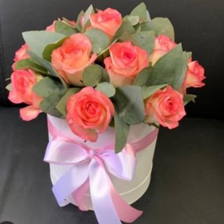 ვარდი ჯუმელია (ყუთის კომპოზიცია )