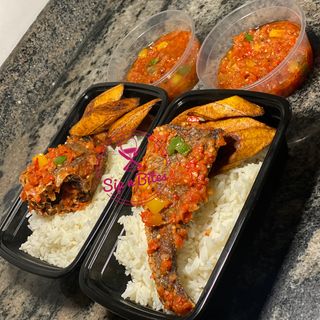 White rice and croaker fish 