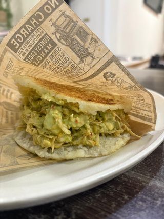 Arepa La Reina Pepiada