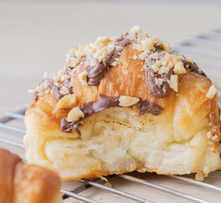 Medialunas rellenas Nutella