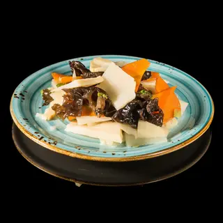 95. Bambu e funghi