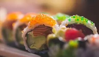 Spicy Salmon Uramaki
