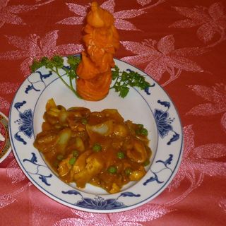 Pollo Con Salsa Al Curry