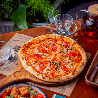 Пиццетта “Chili” с телятиной классическая (22 см.)