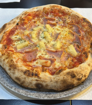 Pizza hawaiana 30 cm.